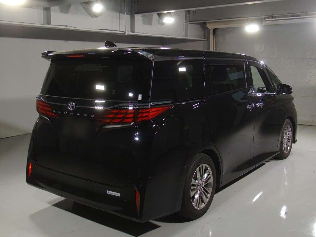 2023 Toyota Alphard Z auction photo 2