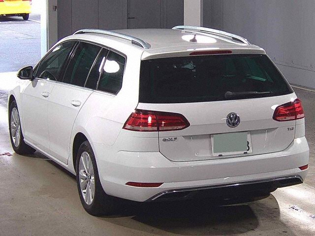 2017 Volkswagen ゴルフヴァリアント TSIコンフォートライン auction photo 2