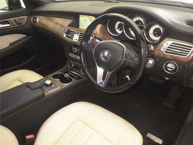 2011 Mercedes-Benz CLS350 BlueEFFICIENCY auction photo 3