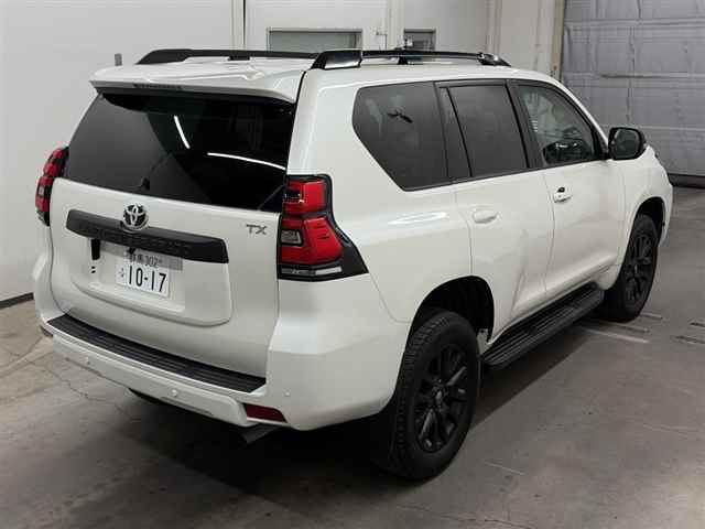 2023 Toyota Land Cruiser Prado TX Lパッケージマットブラックエ auction photo 5