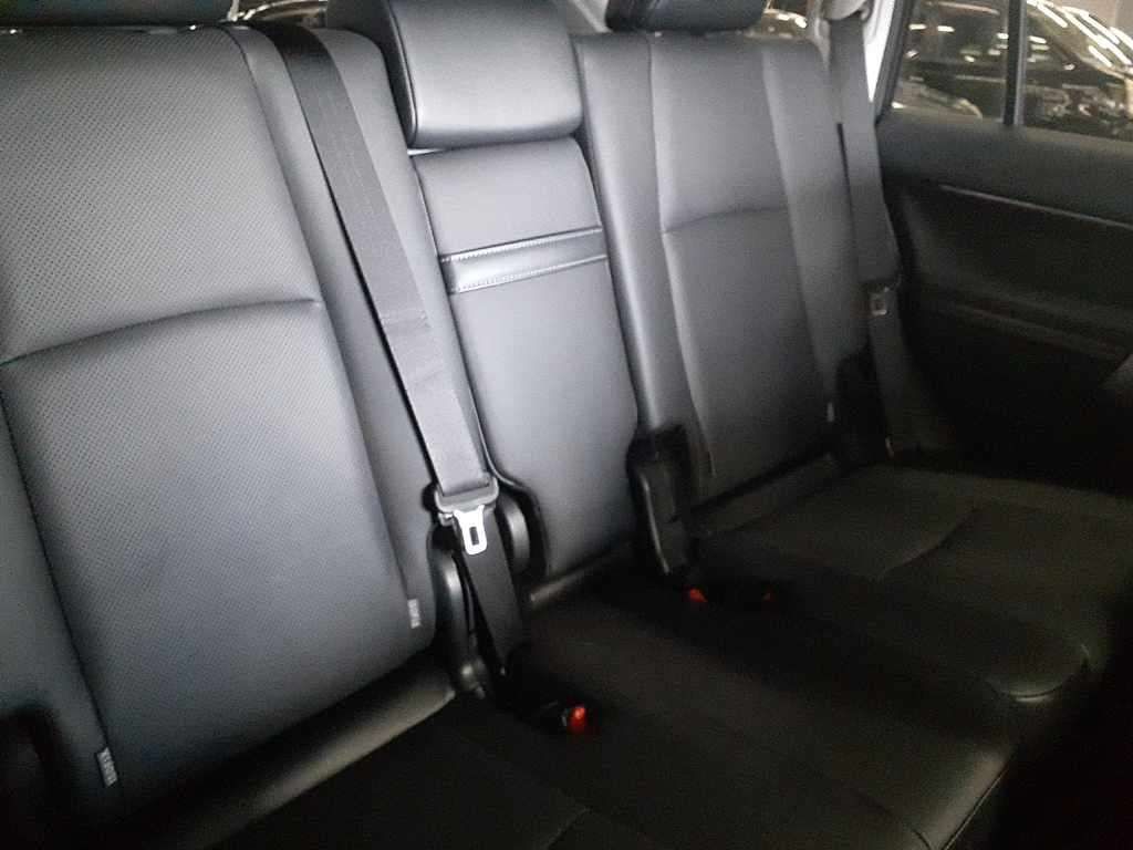 2023 Toyota Land Cruiser Prado TXL Package Matte Bra 4WD auction photo 11