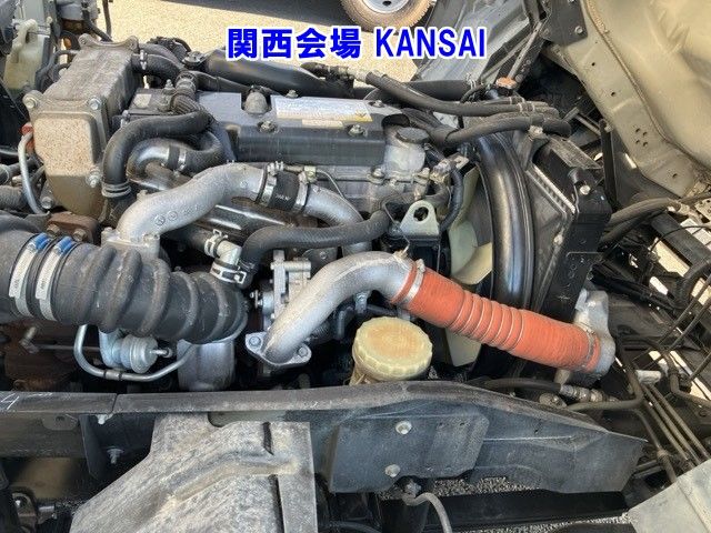 2012 Isuzu Forward アルミウイング auction photo 8