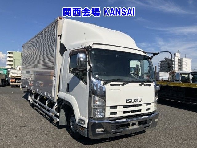 2012 Isuzu Forward アルミウイング Japan auction vehicle