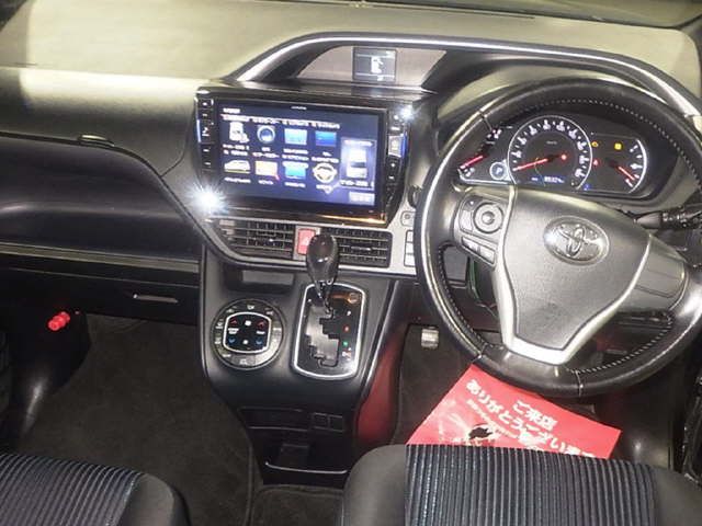 2015 Toyota Voxy ZSキラメキ 8ニン auction photo 3