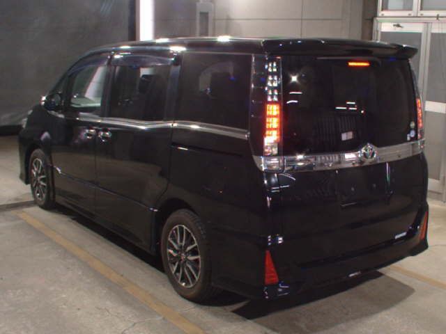 2015 Toyota Voxy ZSキラメキ 8ニン auction photo 2