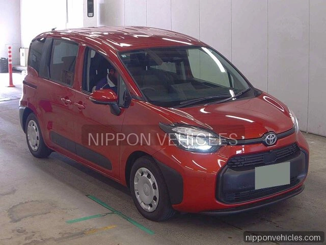 2026 Toyota Sienta ハイブリッドG Japan auction vehicle