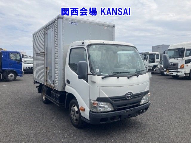 Japan Auction Vehicles 22 2014 Toyota Dyna アルミバン auction photo