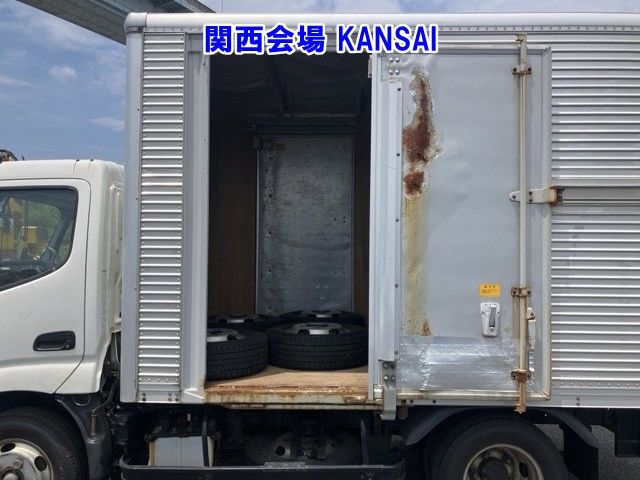 2014 Toyota Dyna アルミバン auction photo 18