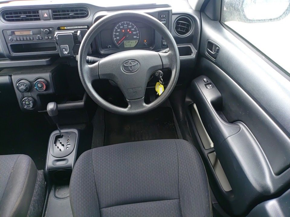 2021 Toyota Probox auction photo 3