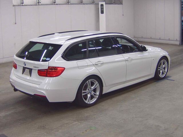 2013 BMW 3 Series 320IツリングMスポ auction photo 5