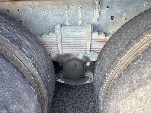 2017 Hino Profia dump auction photo 8