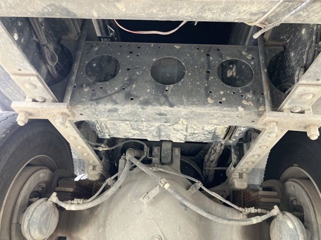 2017 Hino Profia dump auction photo 13