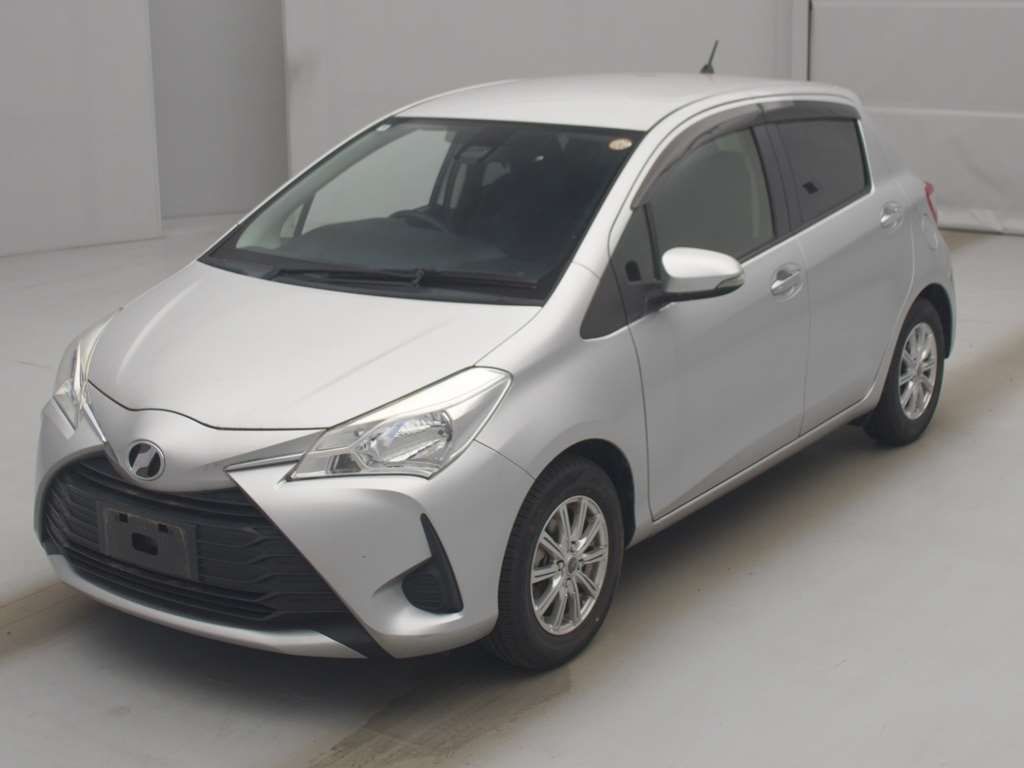 2018 Toyota Vitz F Safety Edition Japan auction vehicle
