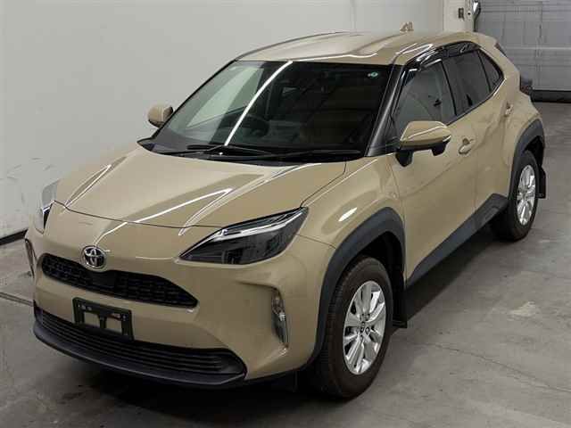2023 Toyota Yaris Cross G 4WD auction photo 4