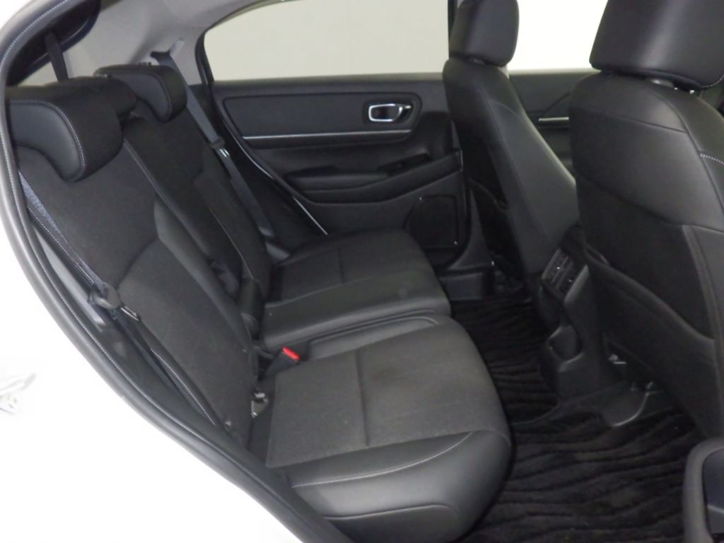 2021 Honda Vezel e:HEV Z auction photo 7