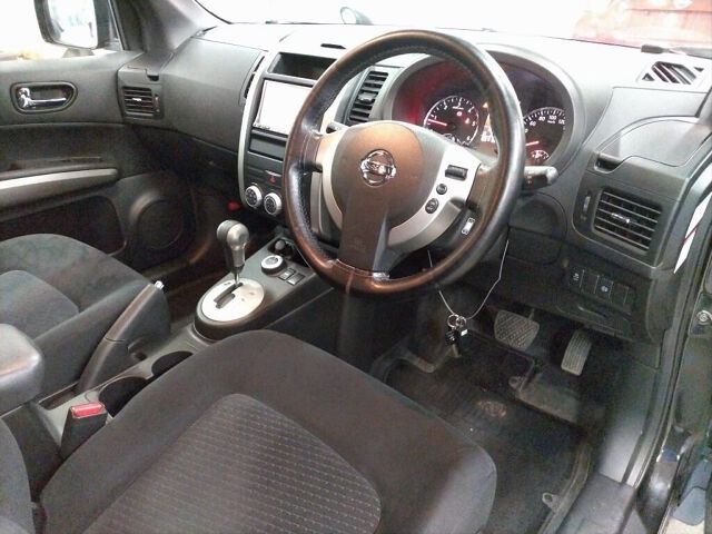 2010 Nissan X-Trail 20GT 4WD auction photo 3