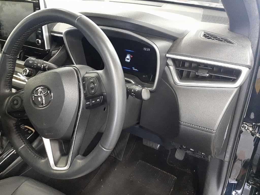 2023 Toyota Corolla Cross ハイブリッド Z auction photo 9