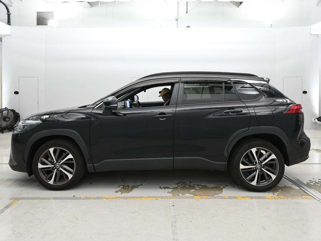 2023 Toyota Corolla Cross ハイブリッド Z auction photo 4