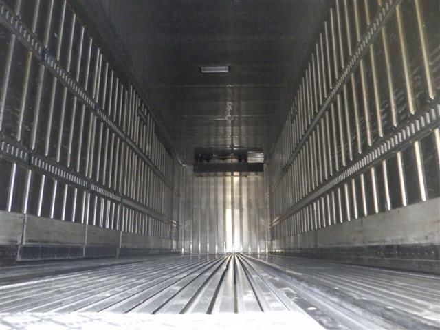 2011 Isuzu 冷蔵・冷凍車 auction photo 4