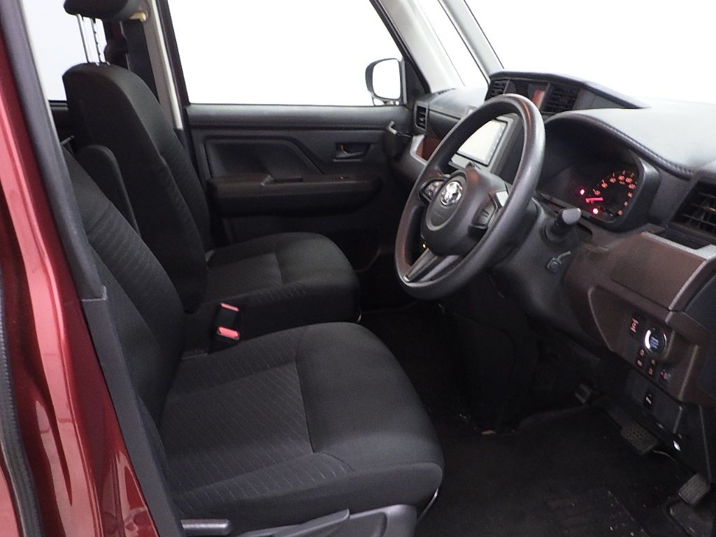 2020 Toyota Roomy XS auction photo 6
