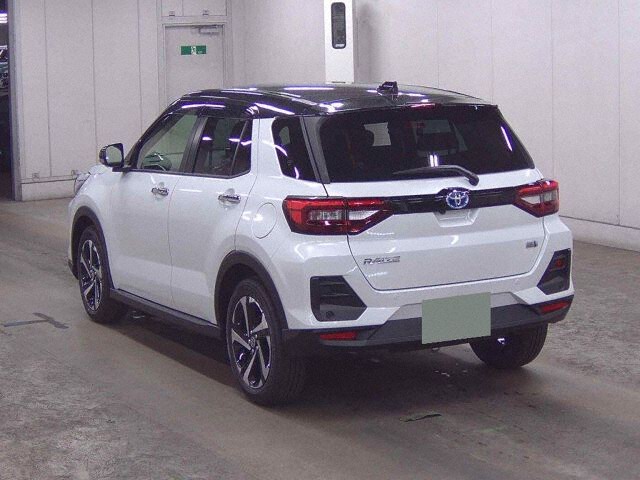 2026 Toyota Raize Hybrid Z auction photo 2
