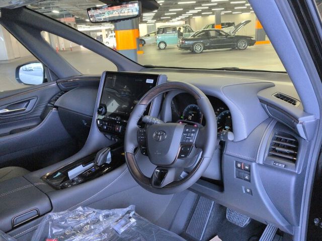 2025 Toyota Alphard Z auction photo 3