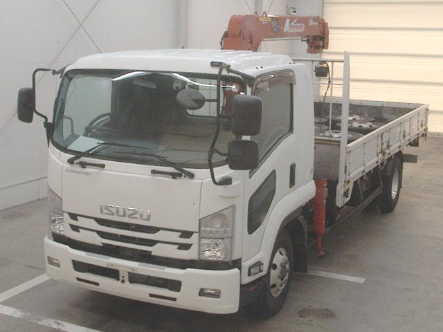 2018 Isuzu Forward クレーン付 Japan auction vehicle