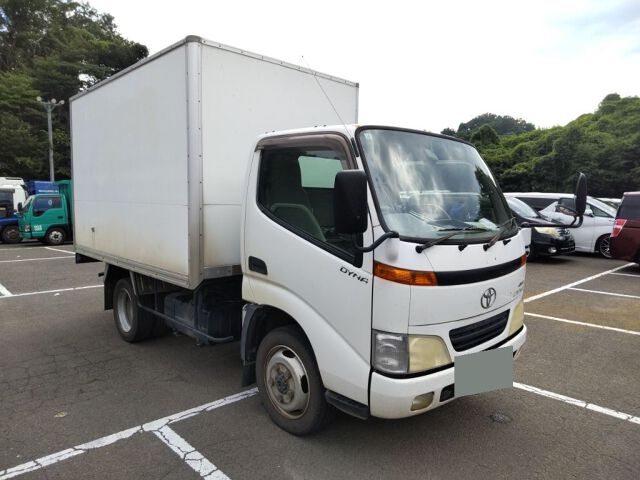 Japan Auction Vehicles 5 2000 Toyota Dyna パネルバン 4WD auction photo