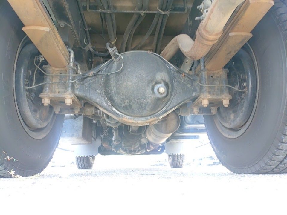 1996 Isuzu Elf auction photo 18
