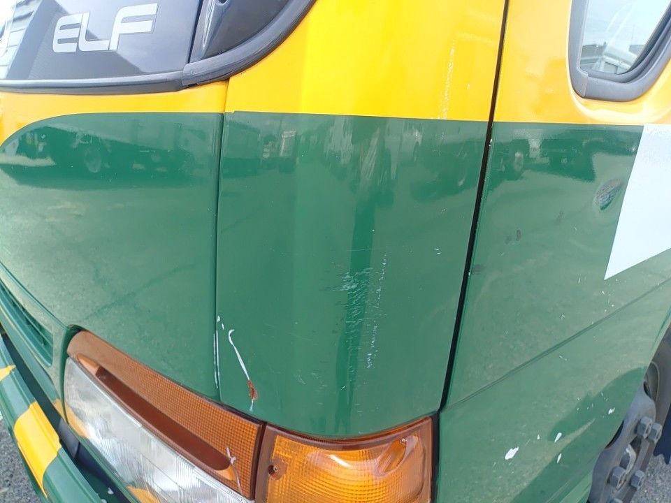 1996 Isuzu Elf auction photo 19