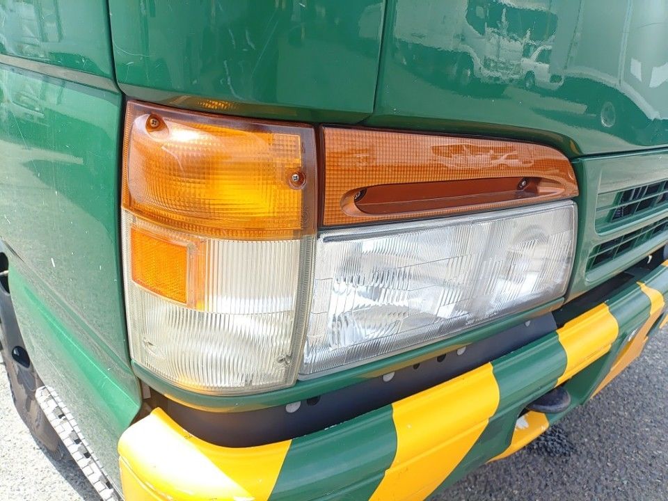 1996 Isuzu Elf auction photo 22