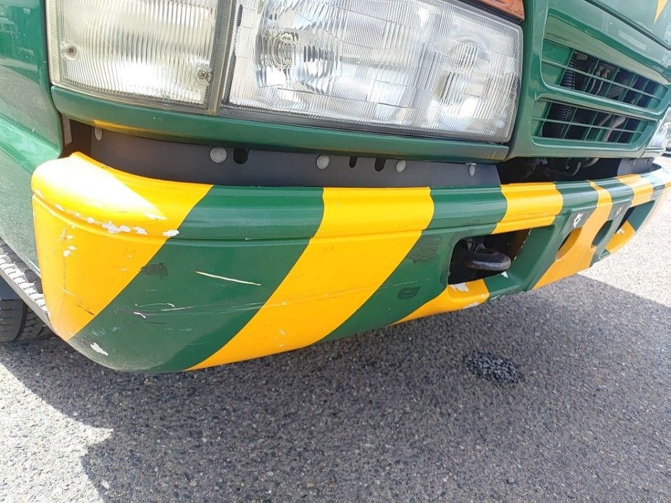 1996 Isuzu Elf auction photo 23
