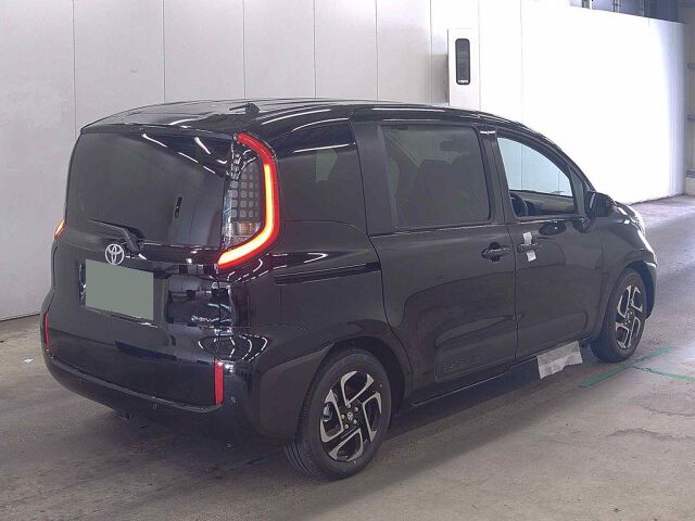 2026 Toyota Sienta ハイブリッドZ auction photo 5