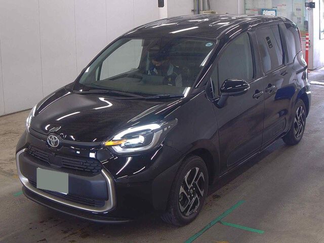 2026 Toyota Sienta ハイブリッドZ auction photo 4