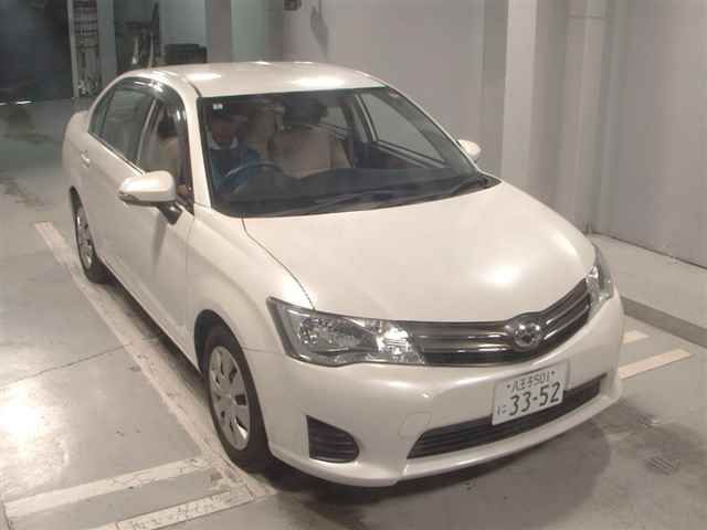 2014 Toyota Corolla Axio 1.5X Japan auction vehicle