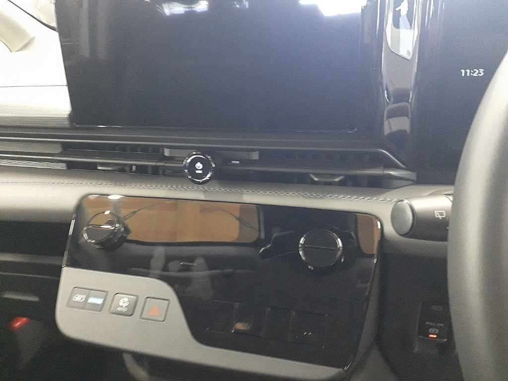 2023 Nissan Serena e-パワー ルキシオン auction photo 12