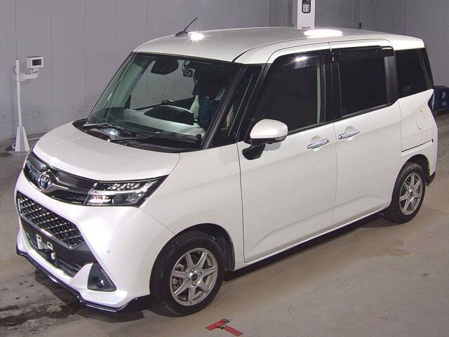 2020 Toyota Tank カスタムG auction photo 4