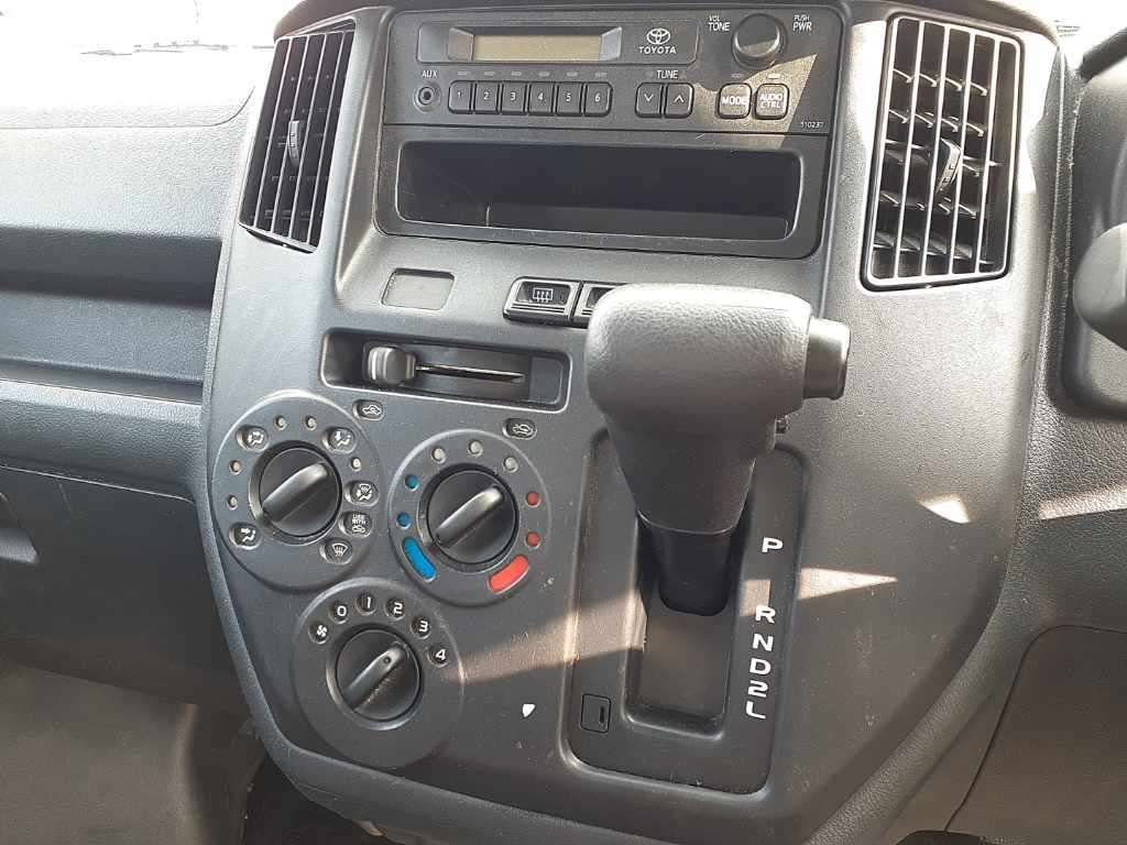 2021 Toyota TownAce Van DX auction photo 12