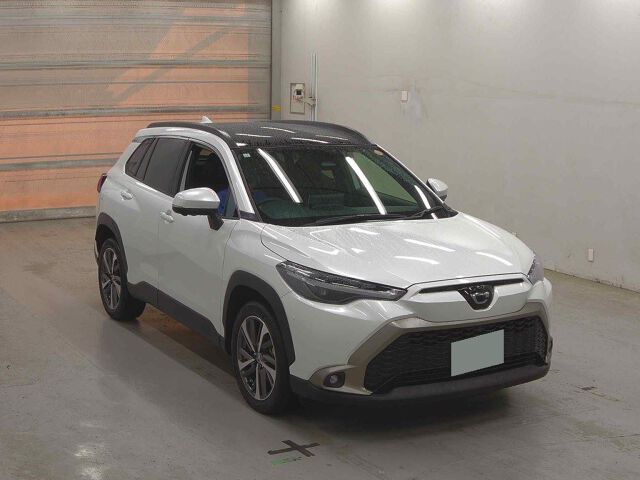 Japan Auction Vehicles 5 2023 Toyota Corolla Cross ハイブリッドZ auction photo