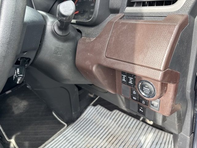 2020 Toyota Tank G Cozy Edition auction photo 6