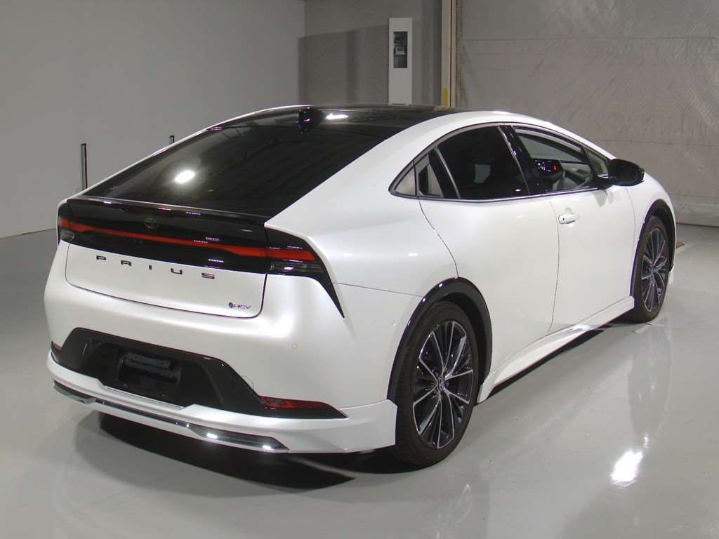 2024 Toyota Prius Z auction photo 2