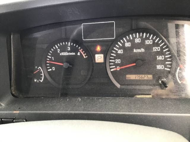 2019 Isuzu Elf dump auction photo 7