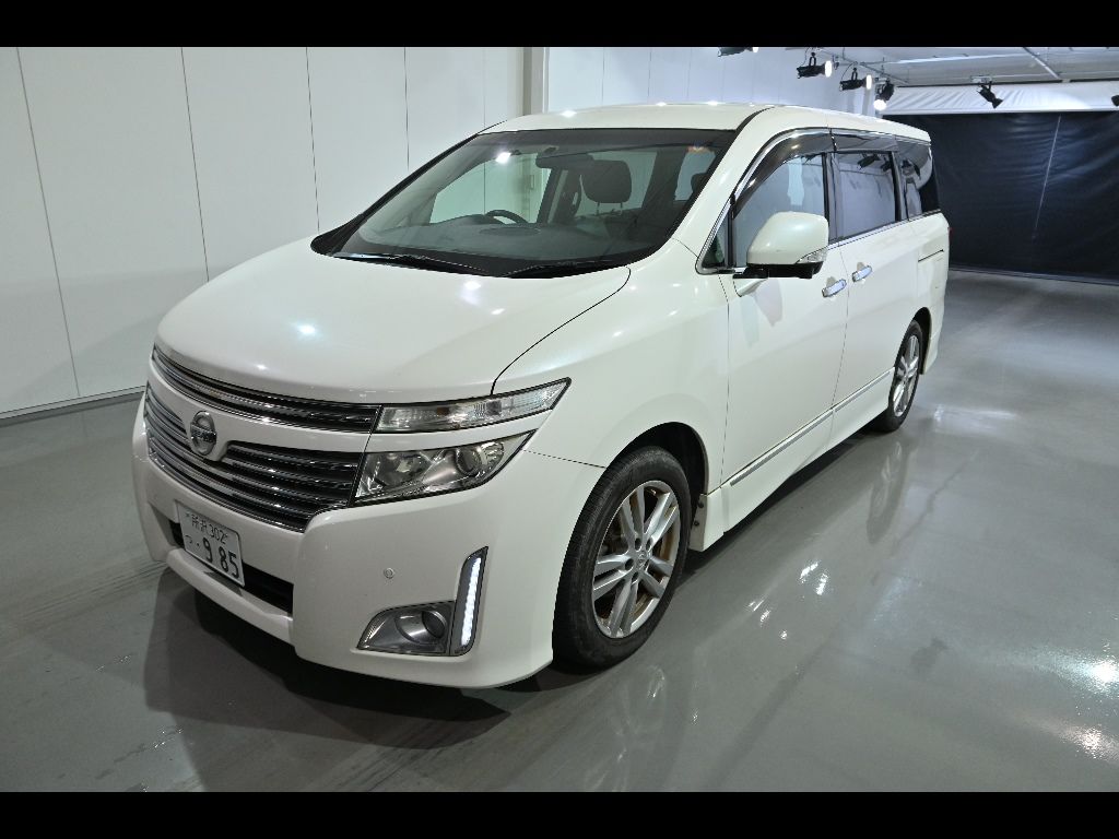 2010 Nissan Elgrand 250ハイウェイスター 7人 auction photo 4