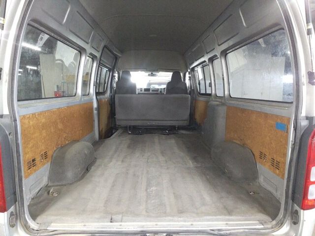 2007 Toyota Hiace S Long DX 4WD auction photo 3