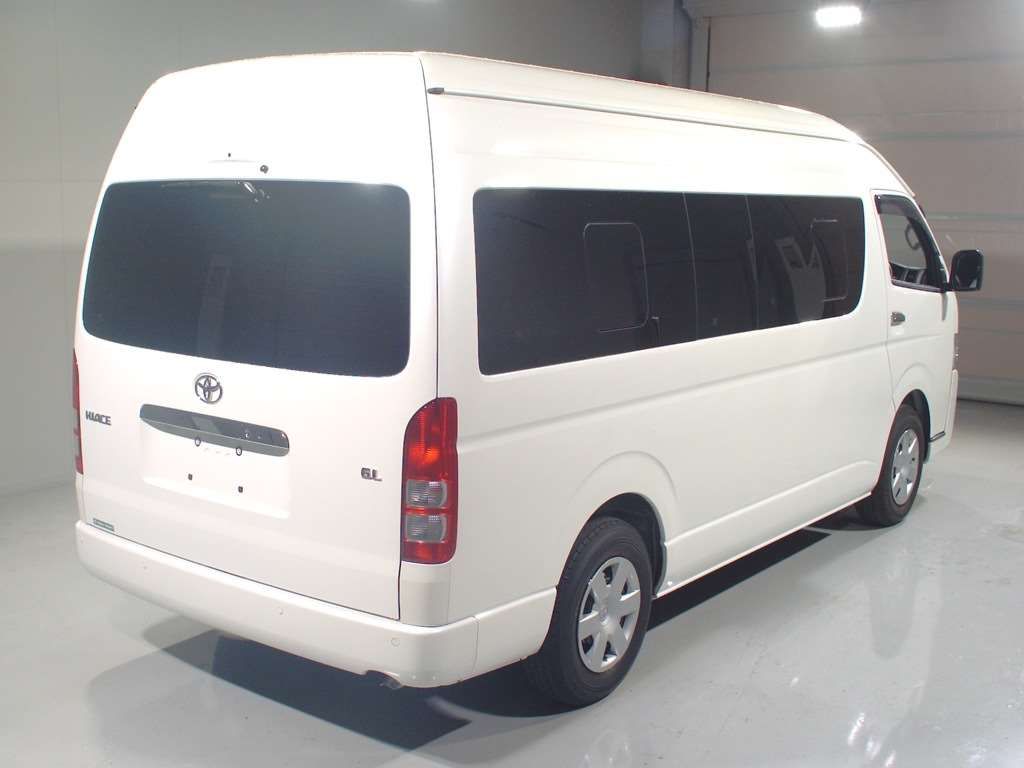 2024 Toyota Hiace Super Long GL auction photo 2