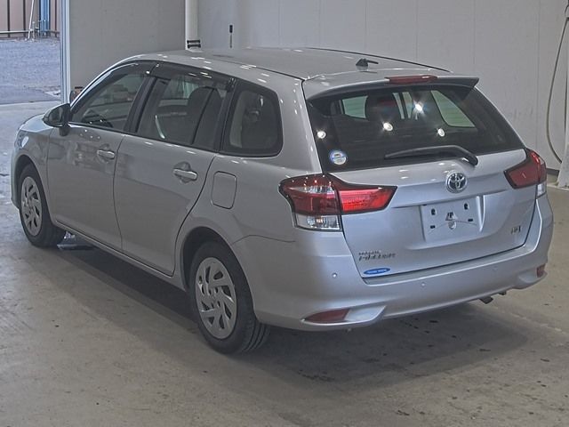 2023 Toyota Corolla Fielder EX auction photo 2