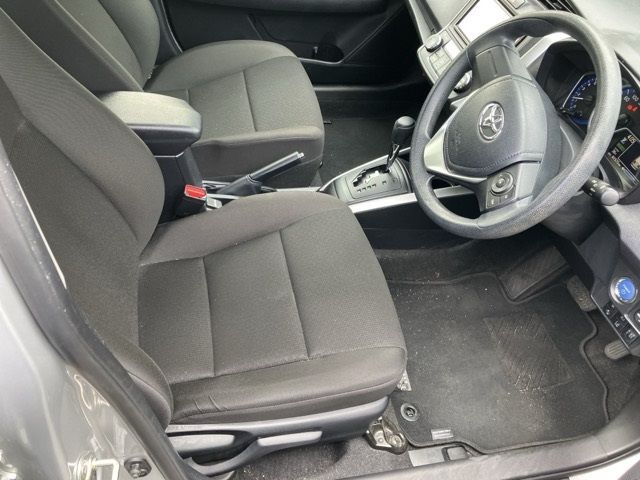 2023 Toyota Corolla Fielder EX auction photo 8
