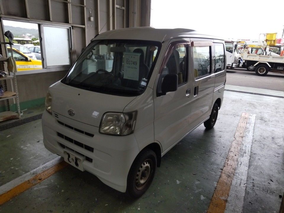 Japan Auction Vehicles 22 2015 Daihatsu ハイゼット カーゴ auction photo