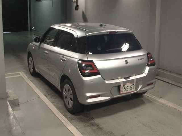 2024 Suzuki Swift XG auction photo 2