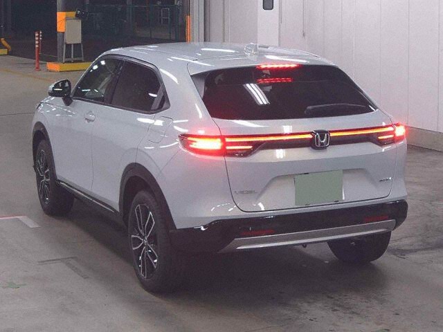 2026 Honda Vezel HV E:HEV Z auction photo 2